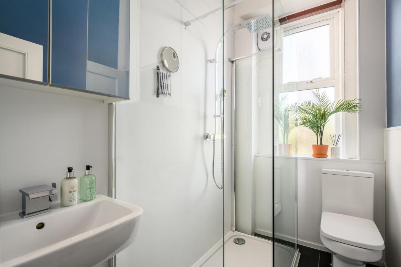 The Holyrood Park Apartment 爱丁堡 外观 照片