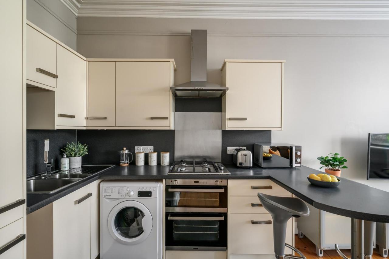The Holyrood Park Apartment 爱丁堡 外观 照片